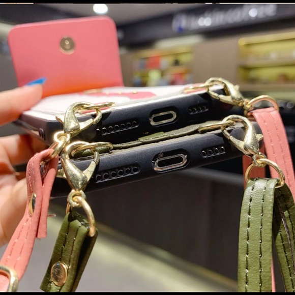 🍭SALE🍭 iPhone DESIGNER STYLE CROSSBODY WALLET CARD CASE - Picture 3 of 5